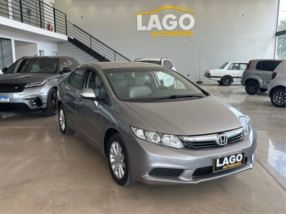 HONDA CIVIC 1.8 LXL 16V FLEX 4P MANUAL